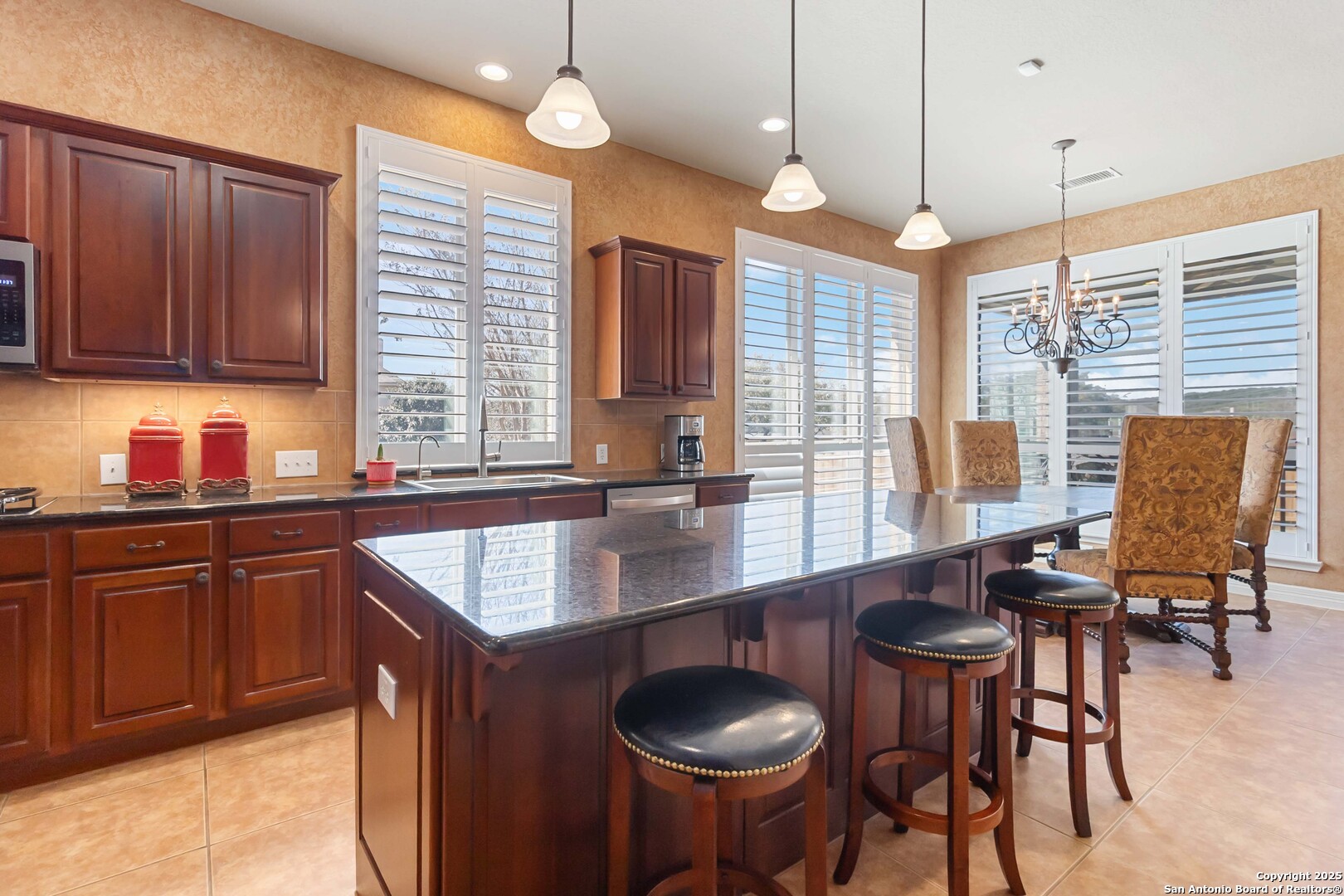 16003 Los Sedona