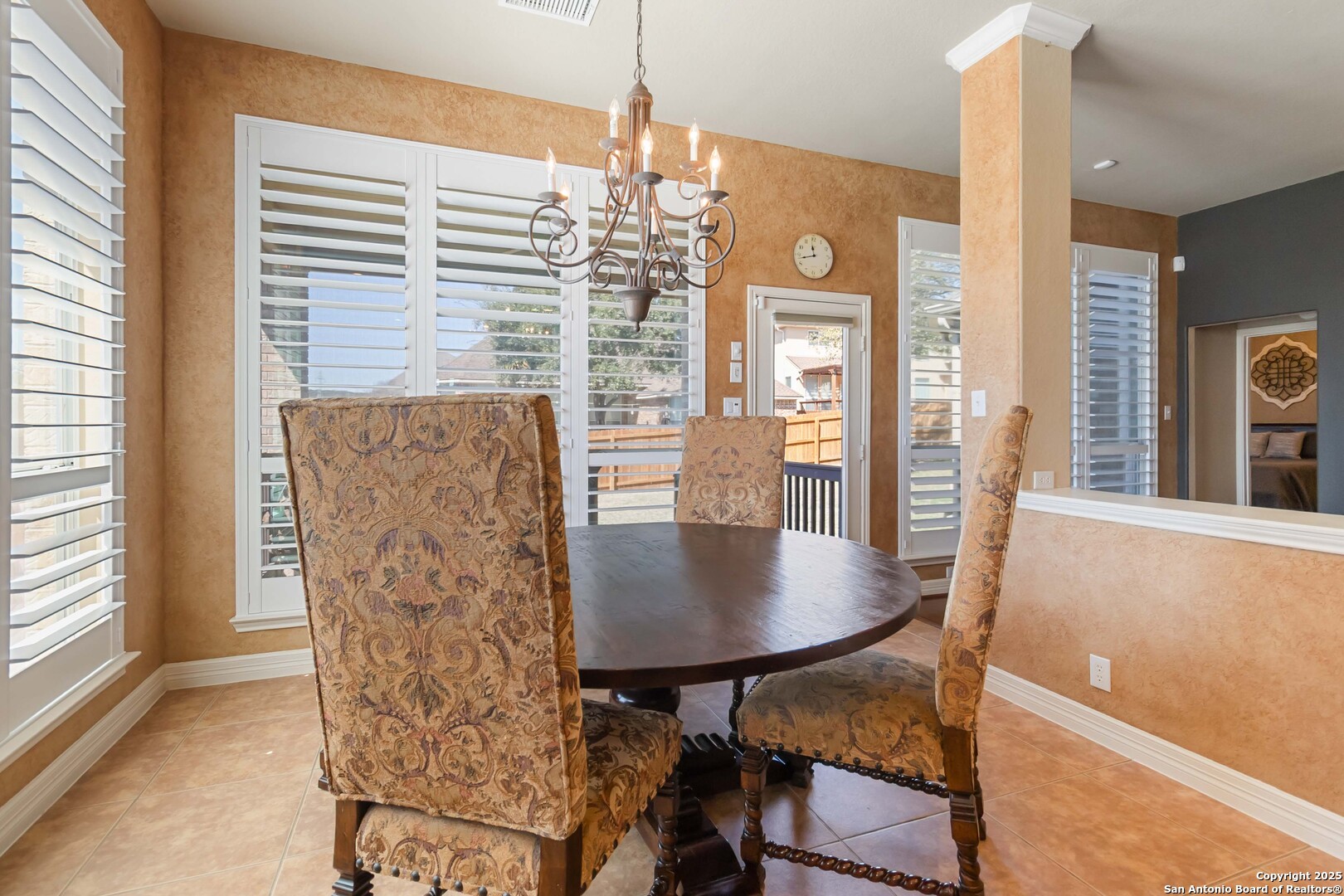 16003 Los Sedona