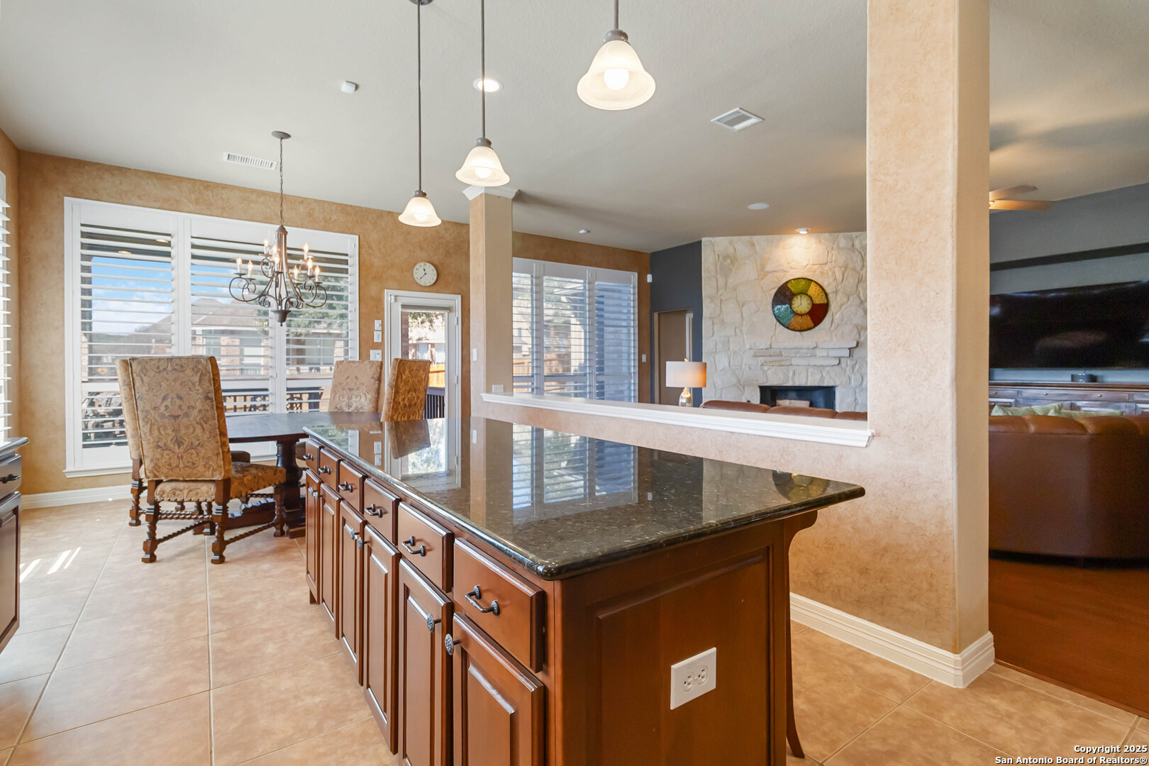 16003 Los Sedona