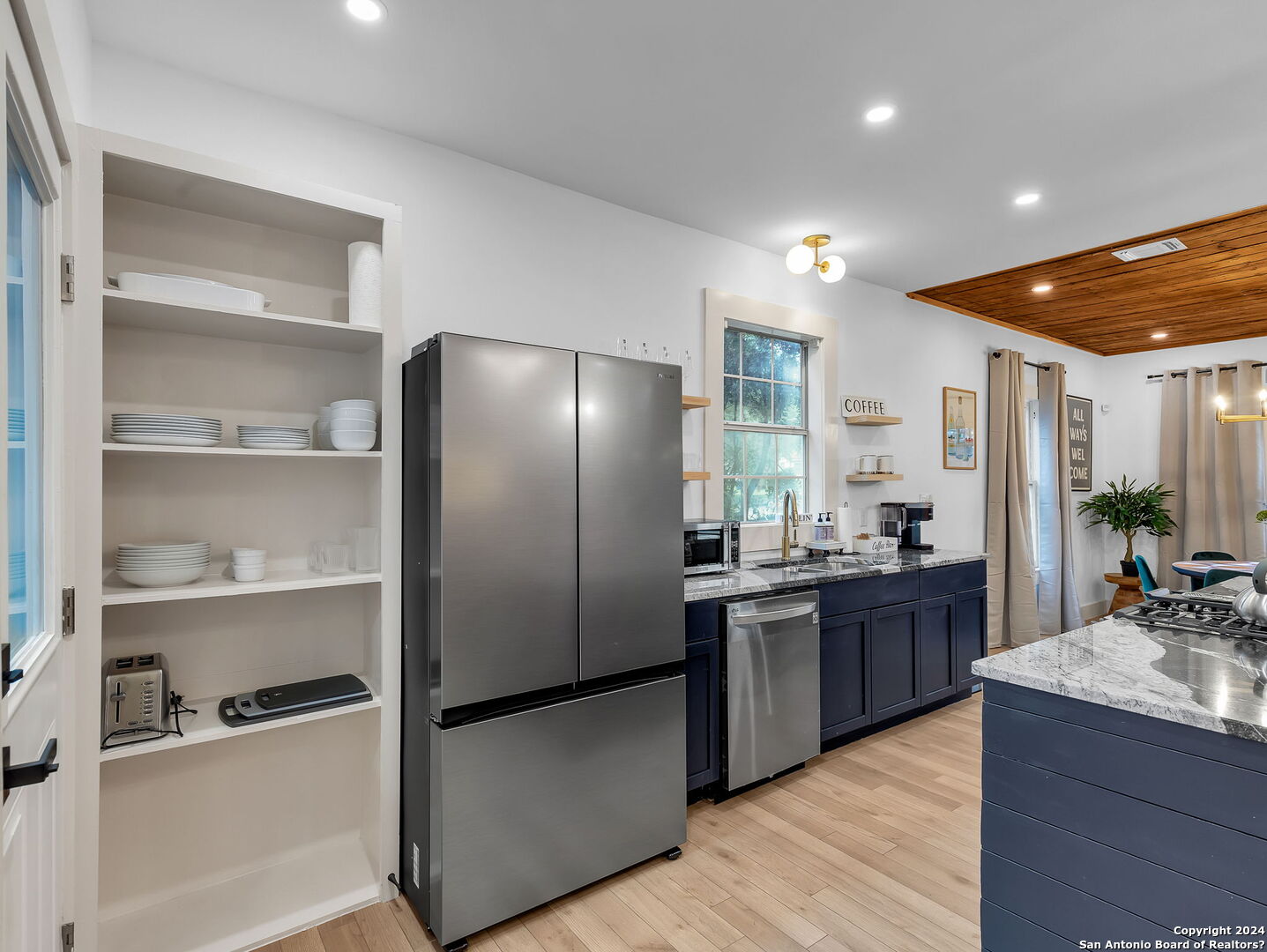 508 E Mulberry