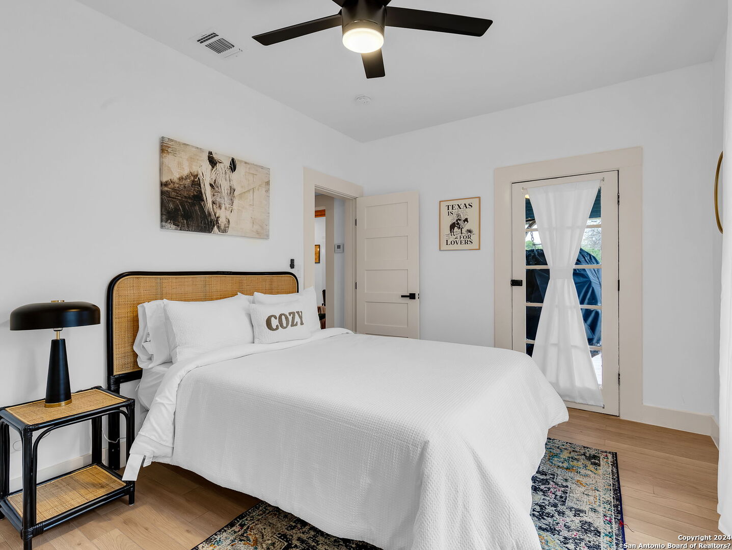 508 E Mulberry