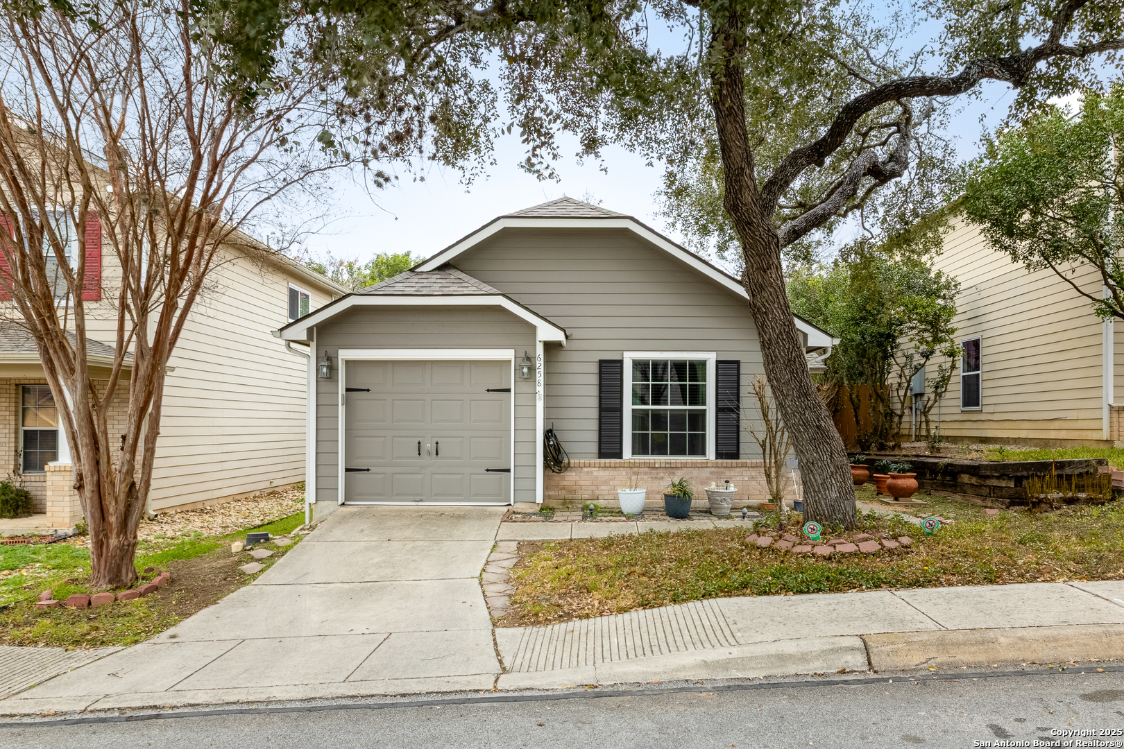 6258 Cypress Cir