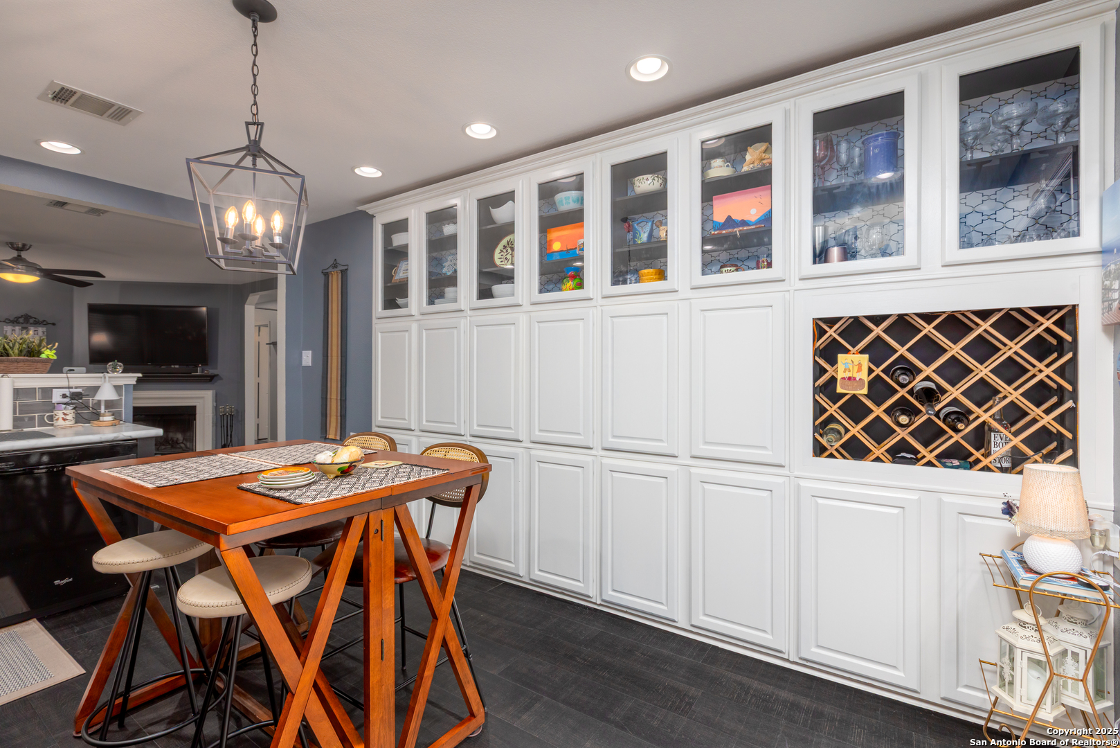 6258 Cypress Cir