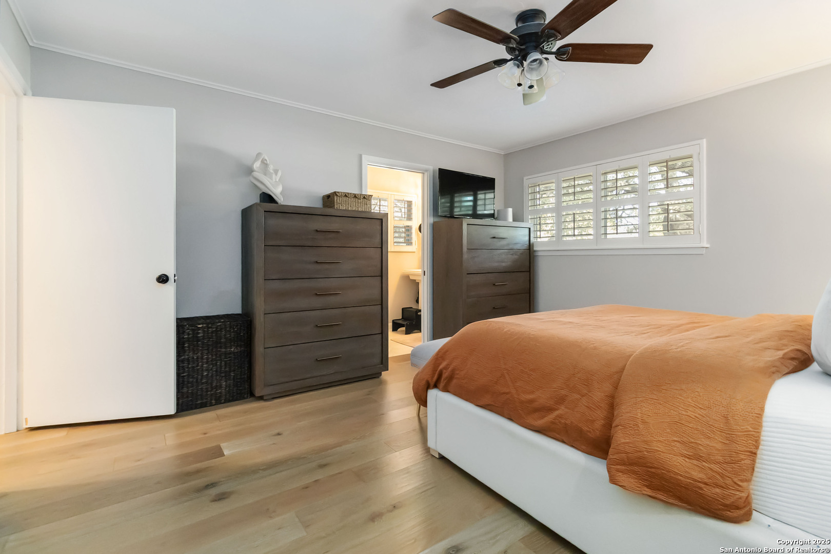 426 Burnside