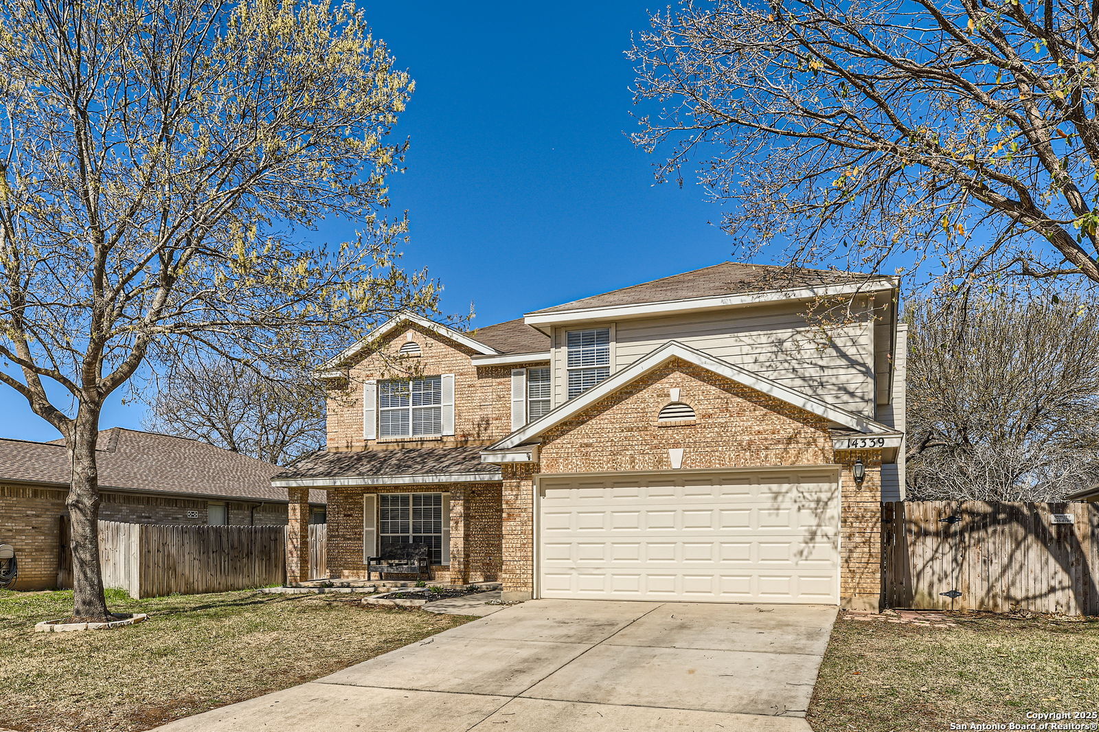 14339 Markham Glen