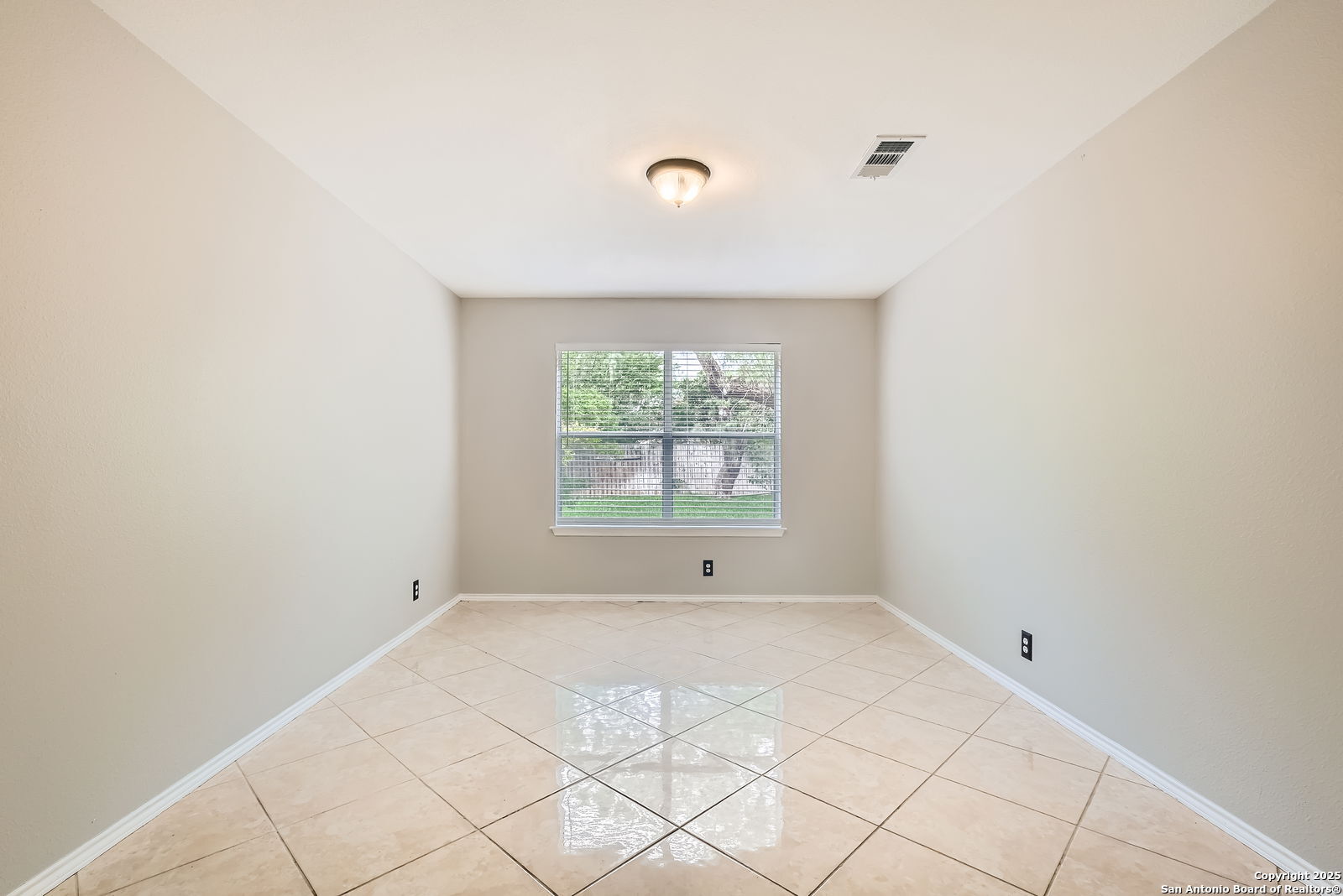 14339 Markham Glen