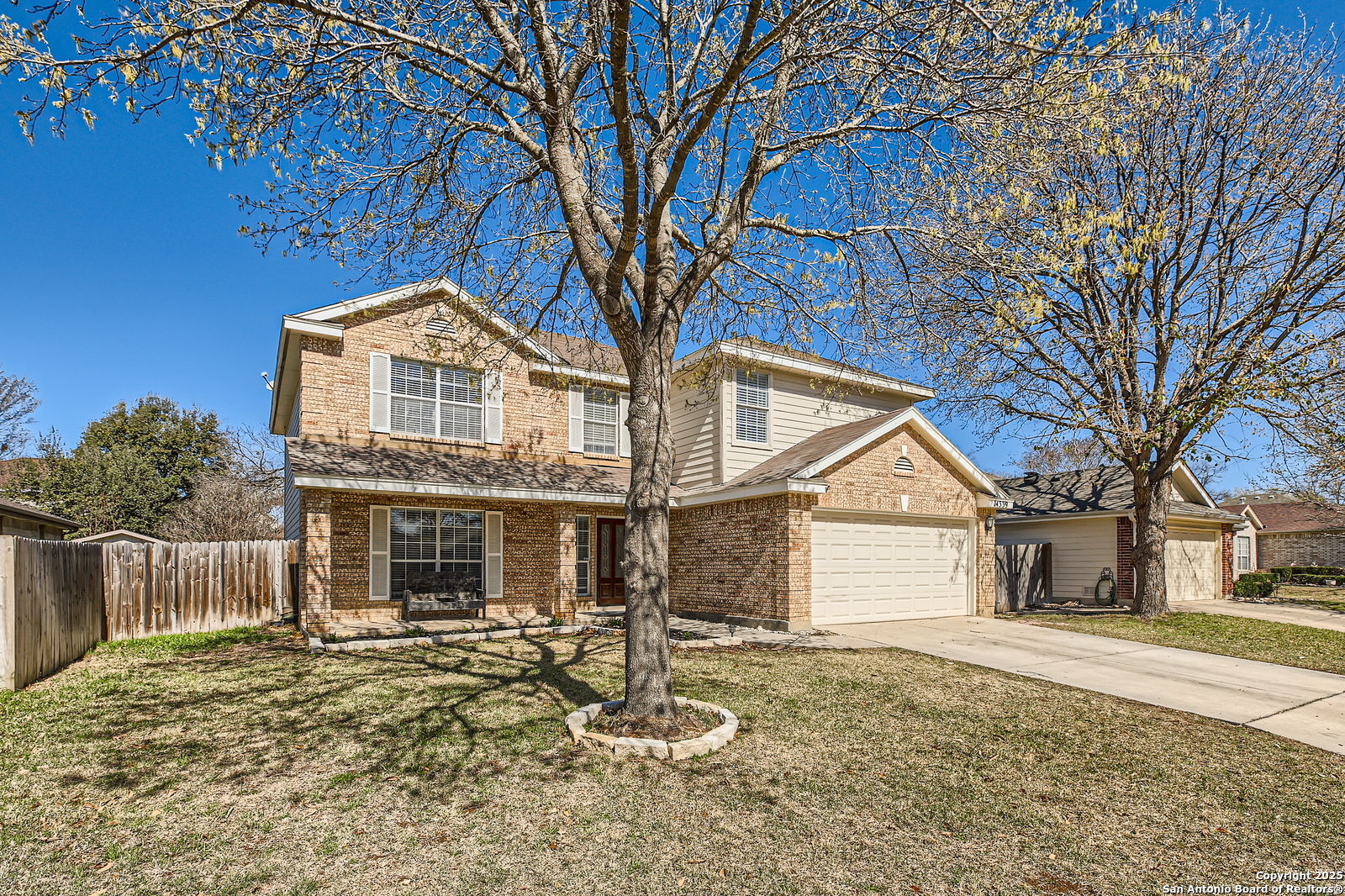 14339 Markham Glen