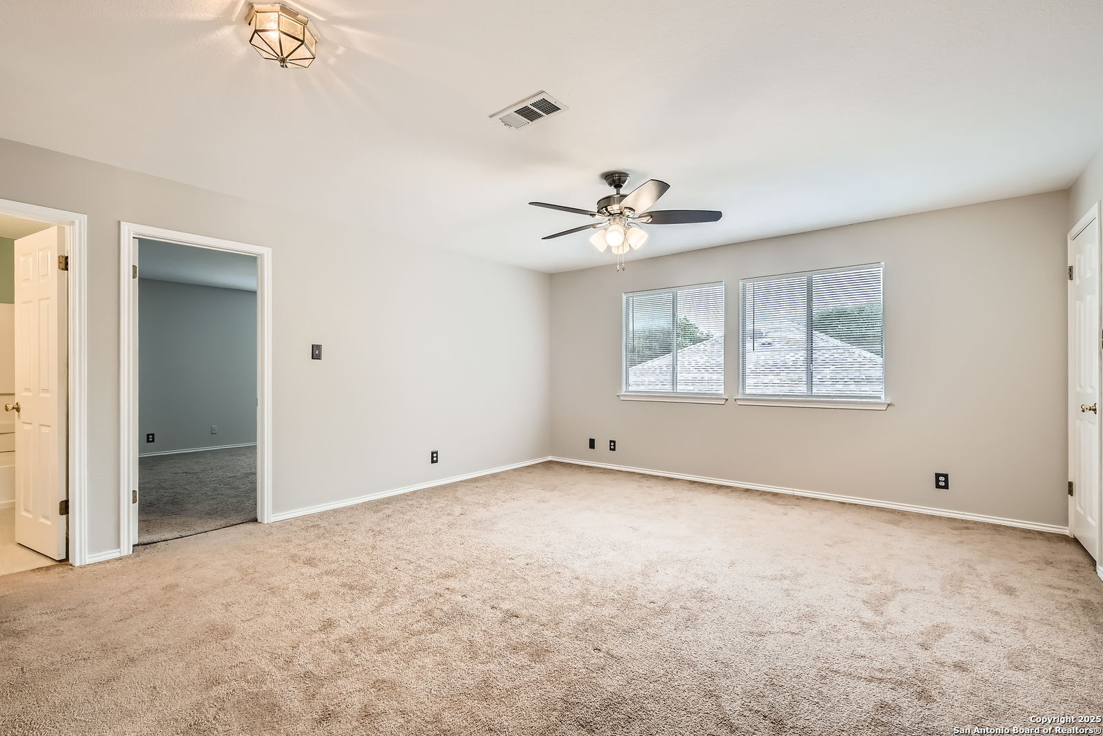 14339 Markham Glen