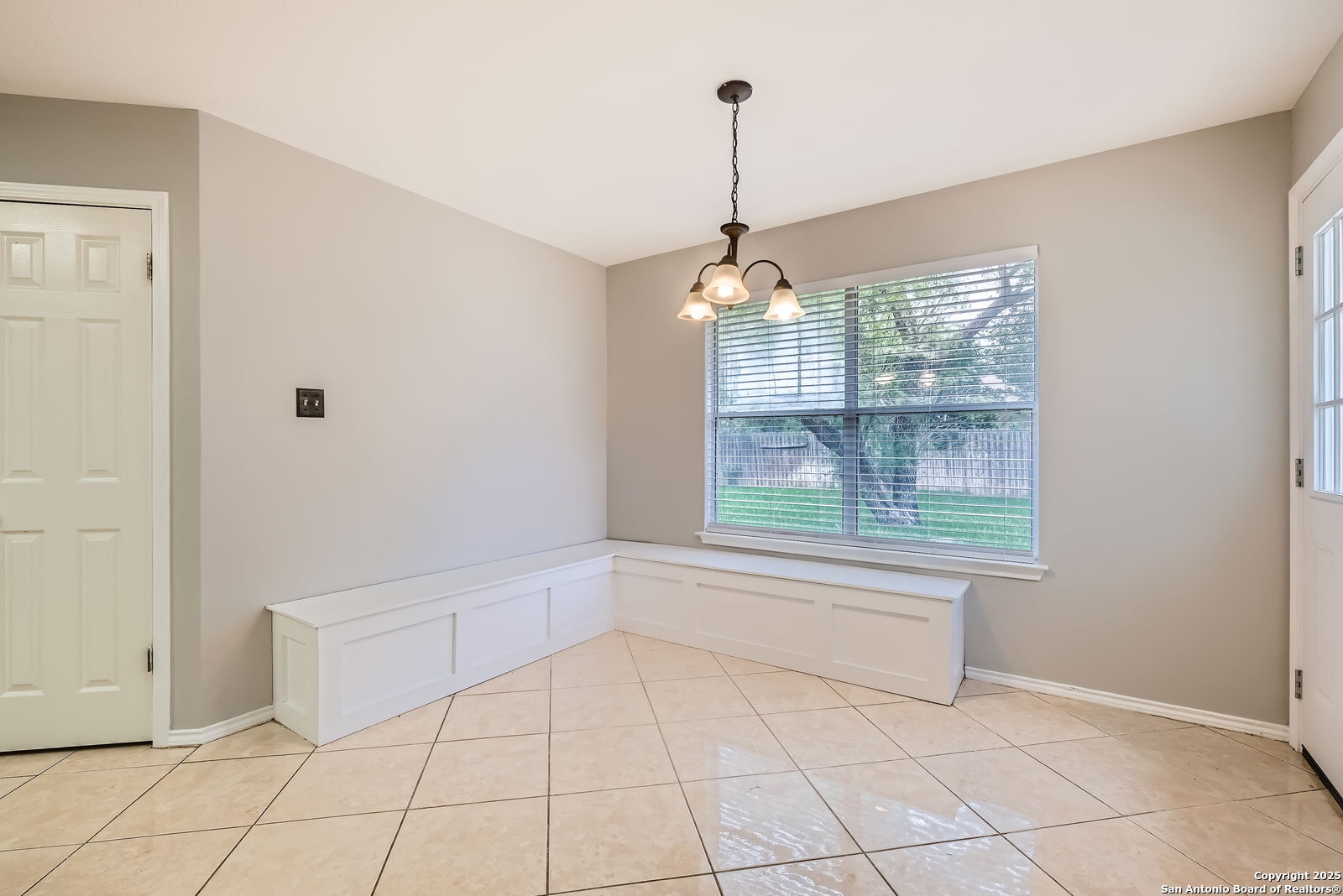 14339 Markham Glen