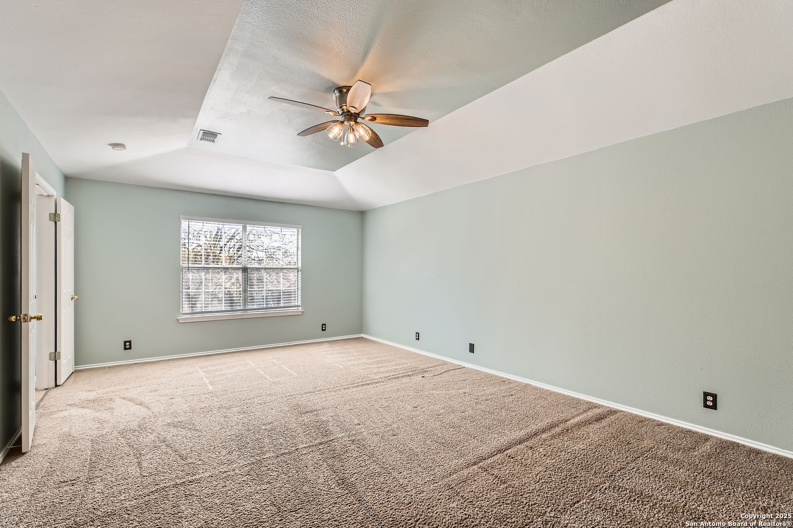 14339 Markham Glen