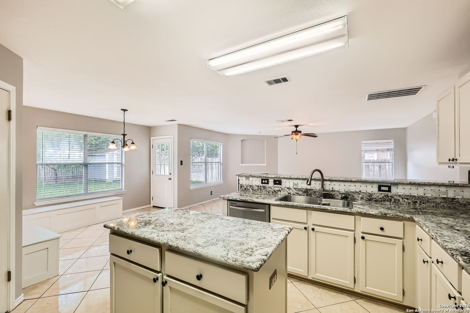 14339 Markham Glen