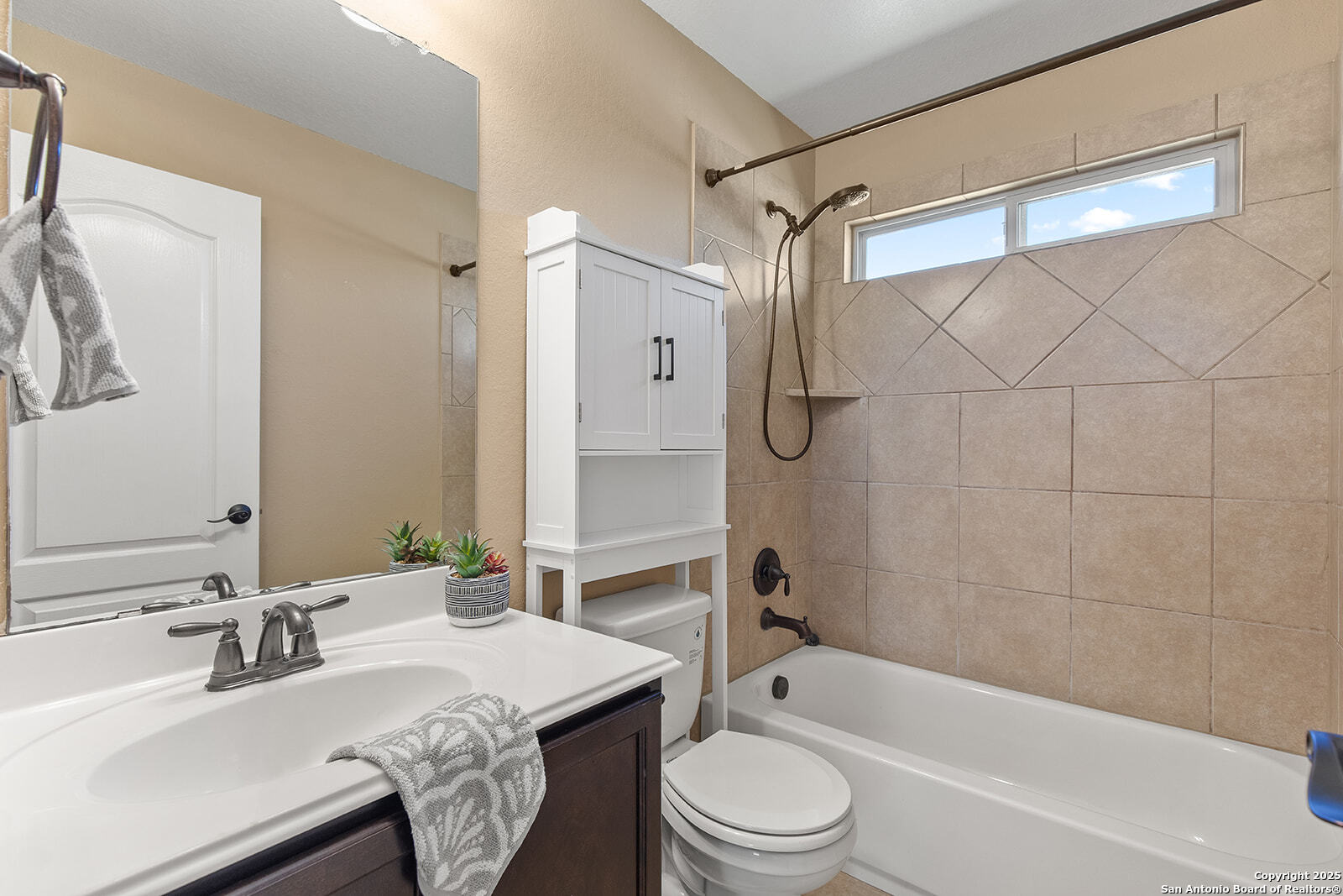8478 Buckhorn Parke