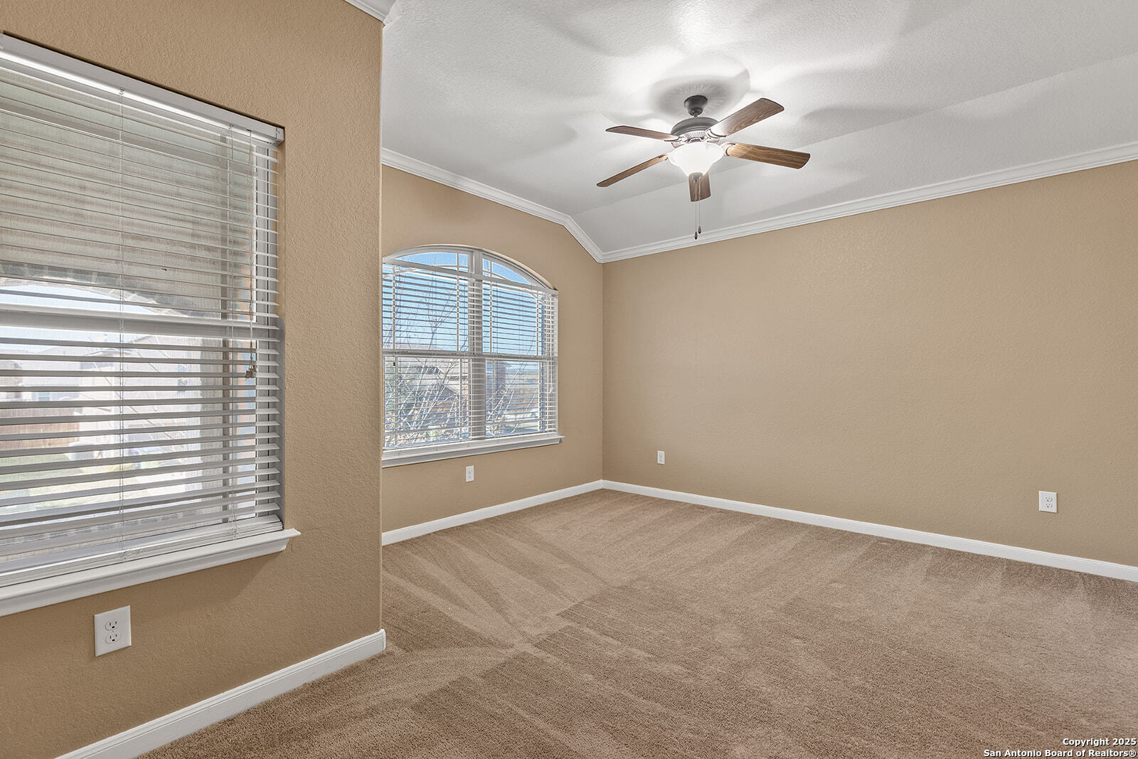 8478 Buckhorn Parke