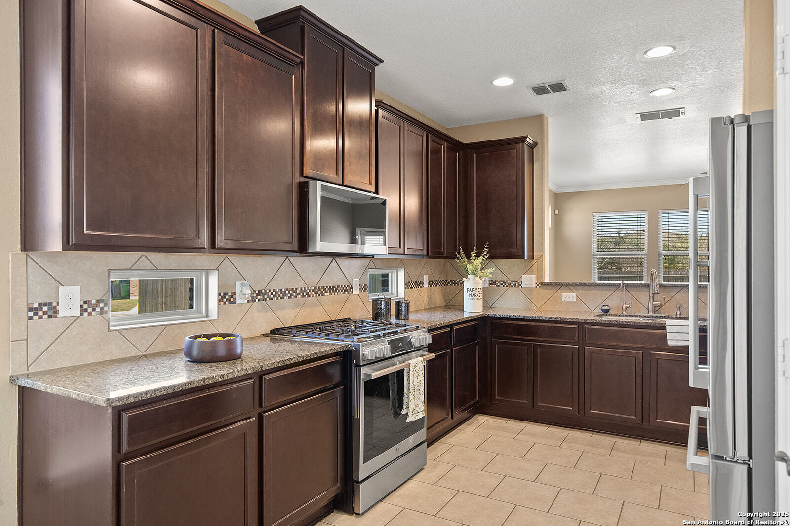8478 Buckhorn Parke