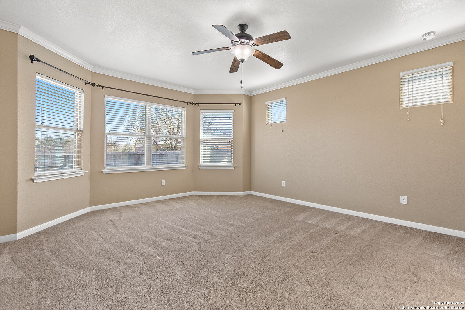 8478 Buckhorn Parke