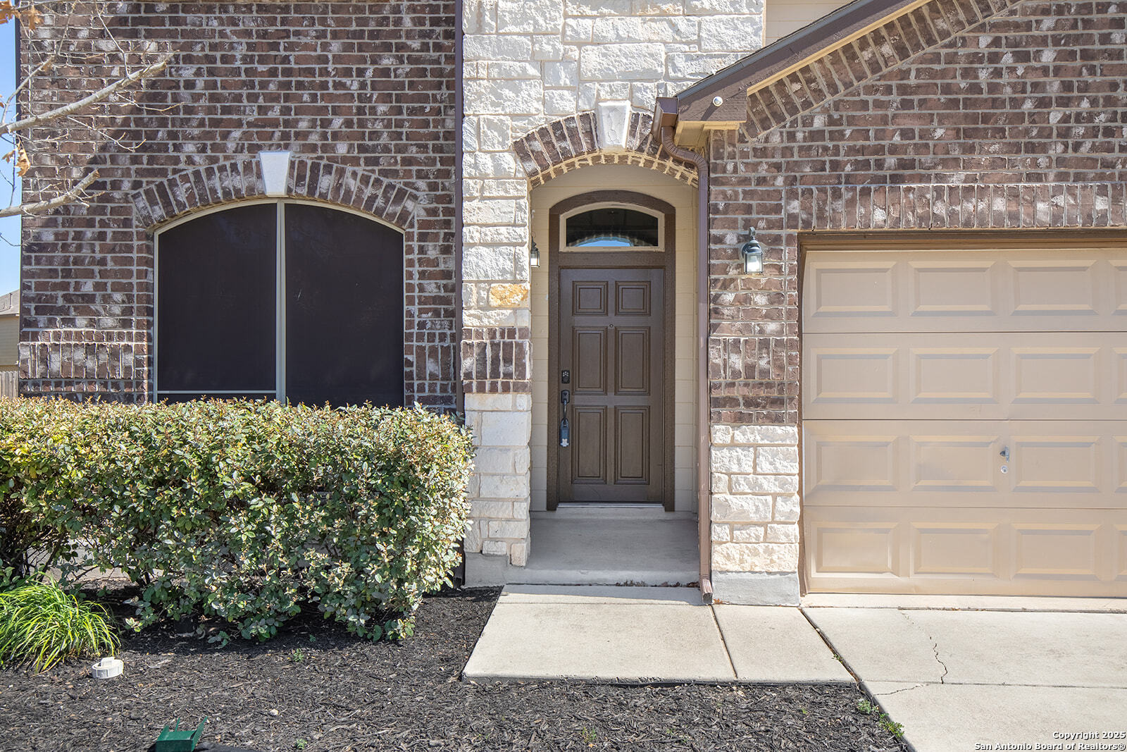 8478 Buckhorn Parke