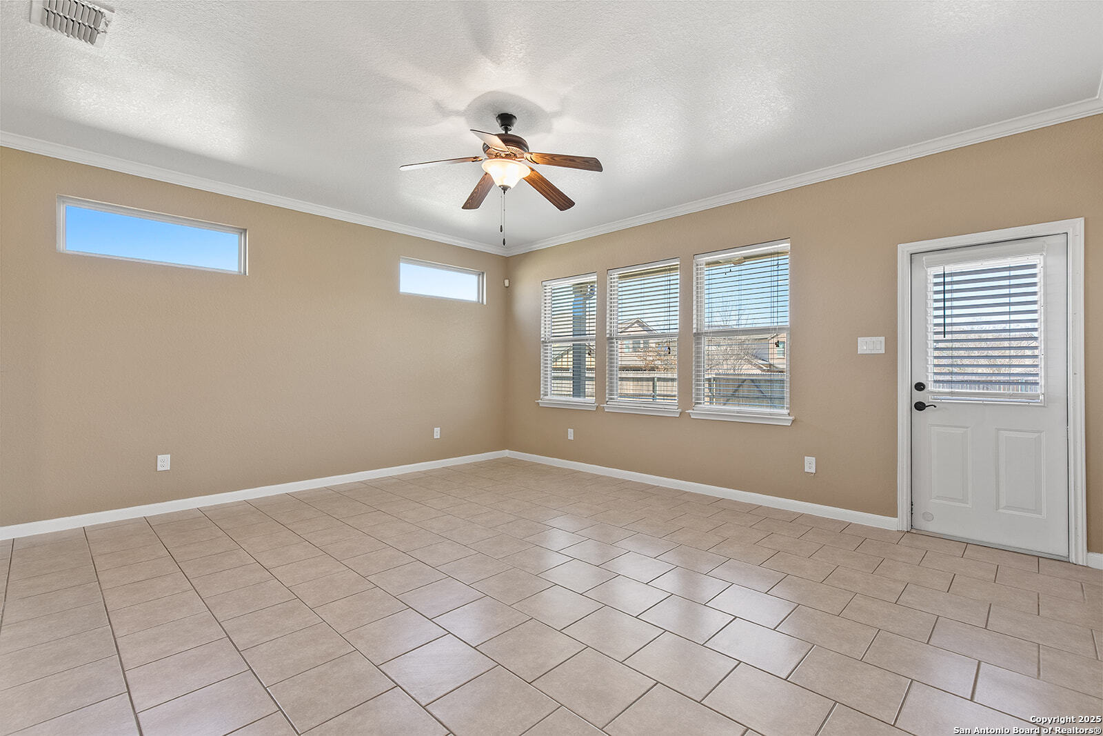8478 Buckhorn Parke