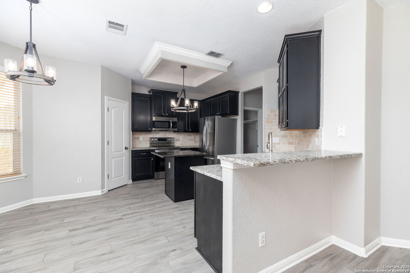 22407 Sierra Blanca