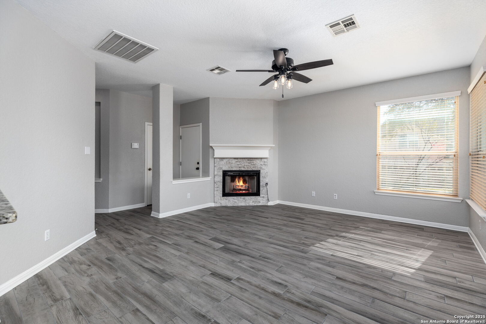 22407 Sierra Blanca
