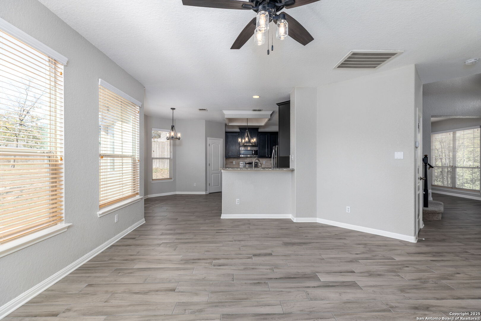 22407 Sierra Blanca
