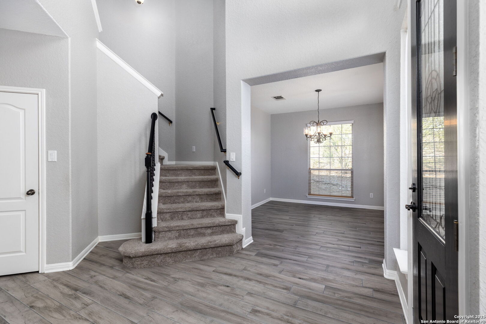 22407 Sierra Blanca