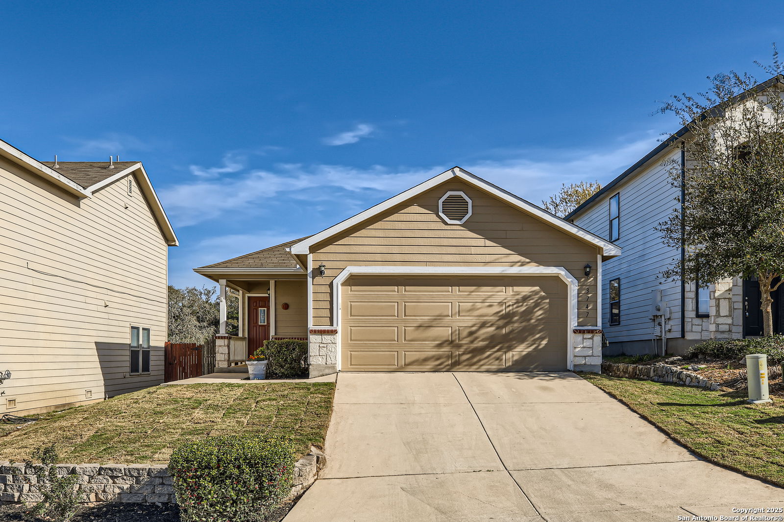 3747 Hideaway Grn