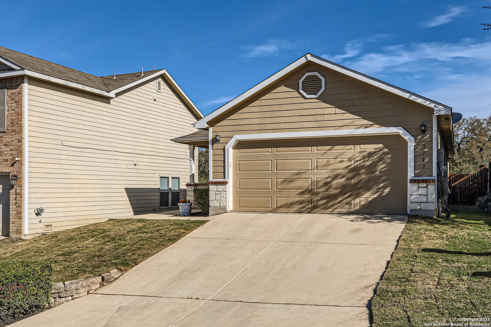 3747 Hideaway Grn