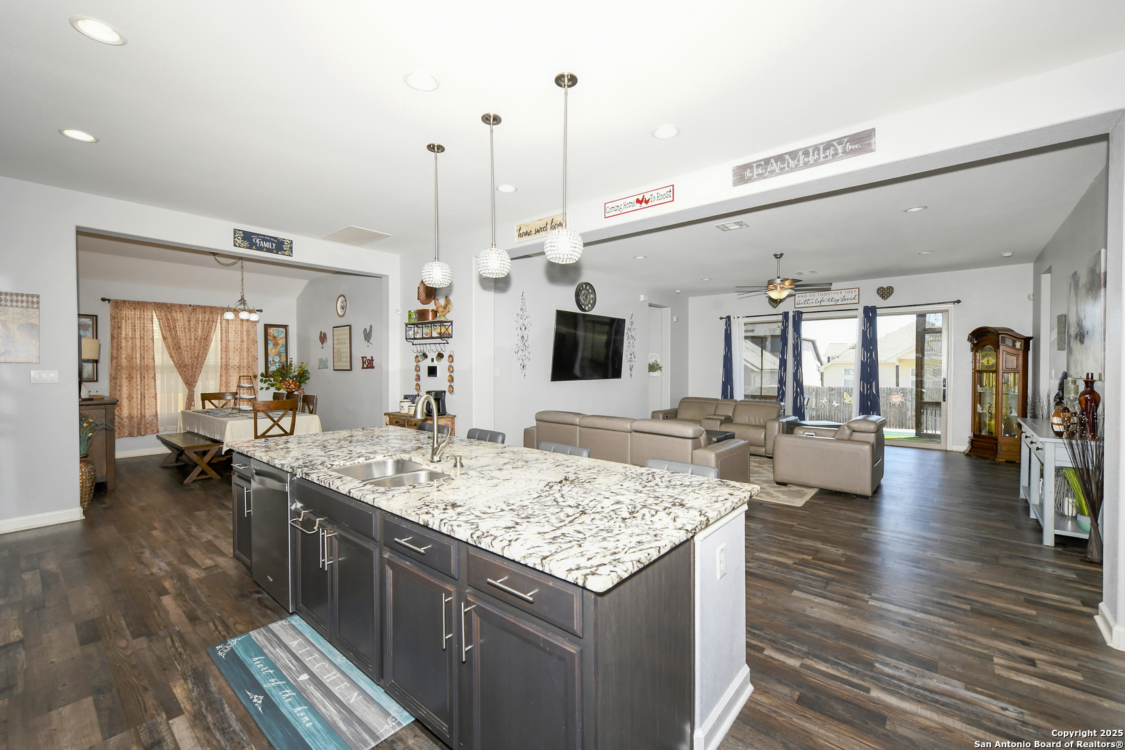1610 Briar Spring