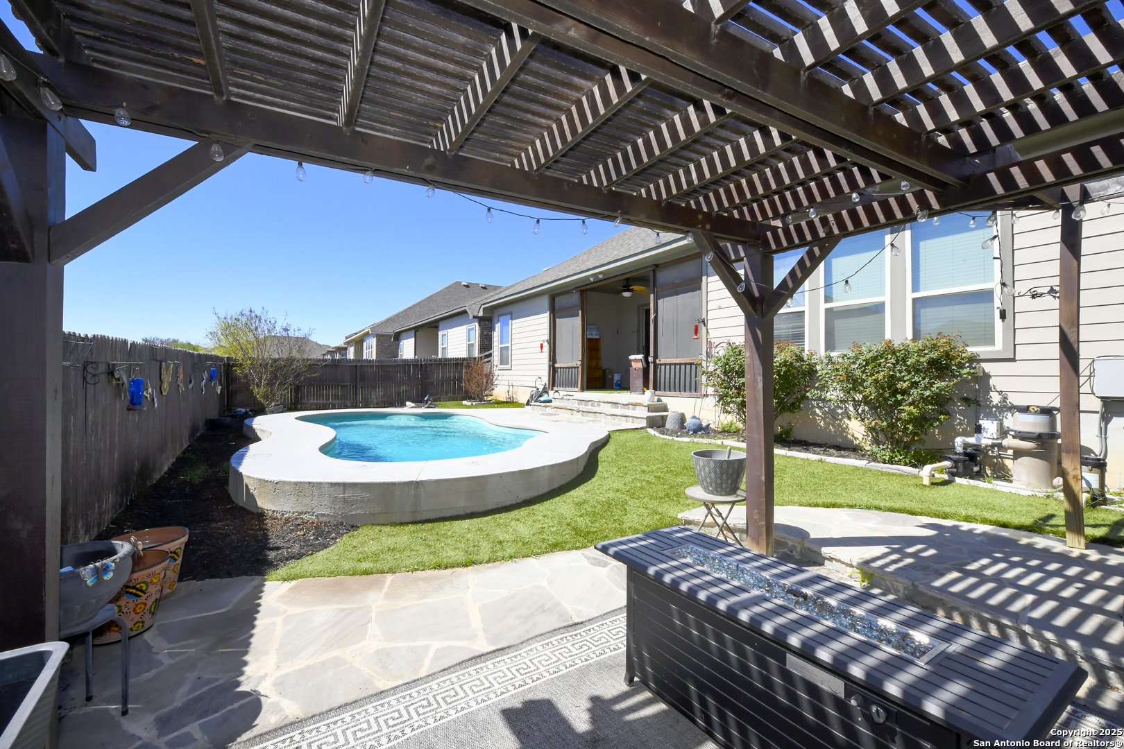 1610 Briar Spring