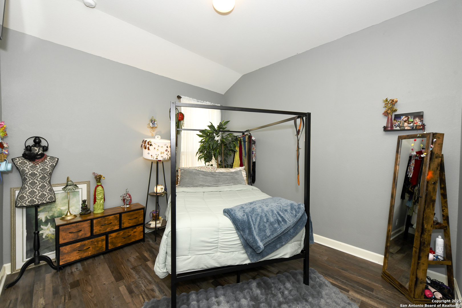1610 Briar Spring