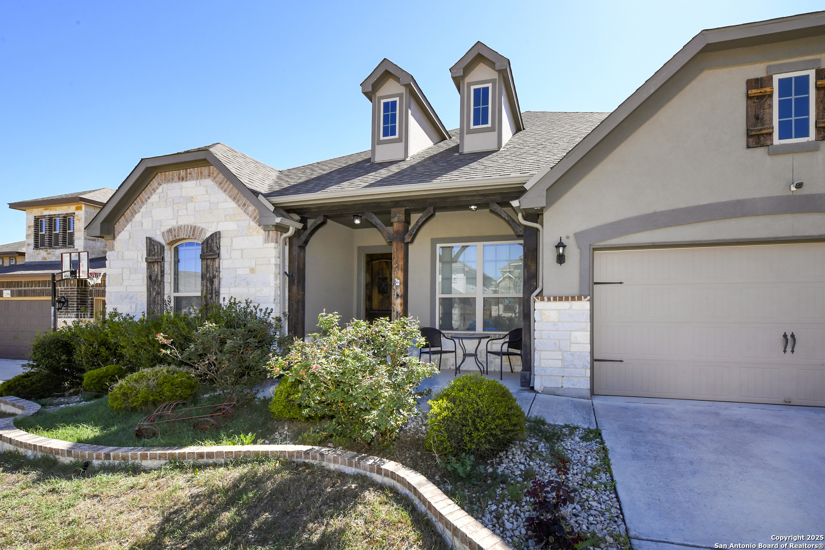 1610 Briar Spring