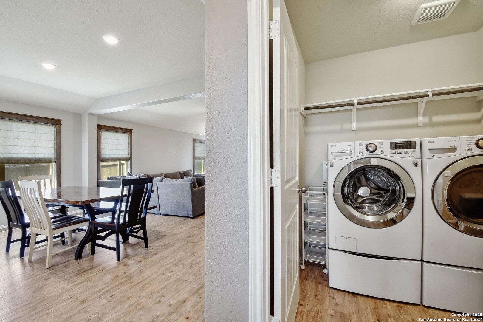 32108 Macey Oak