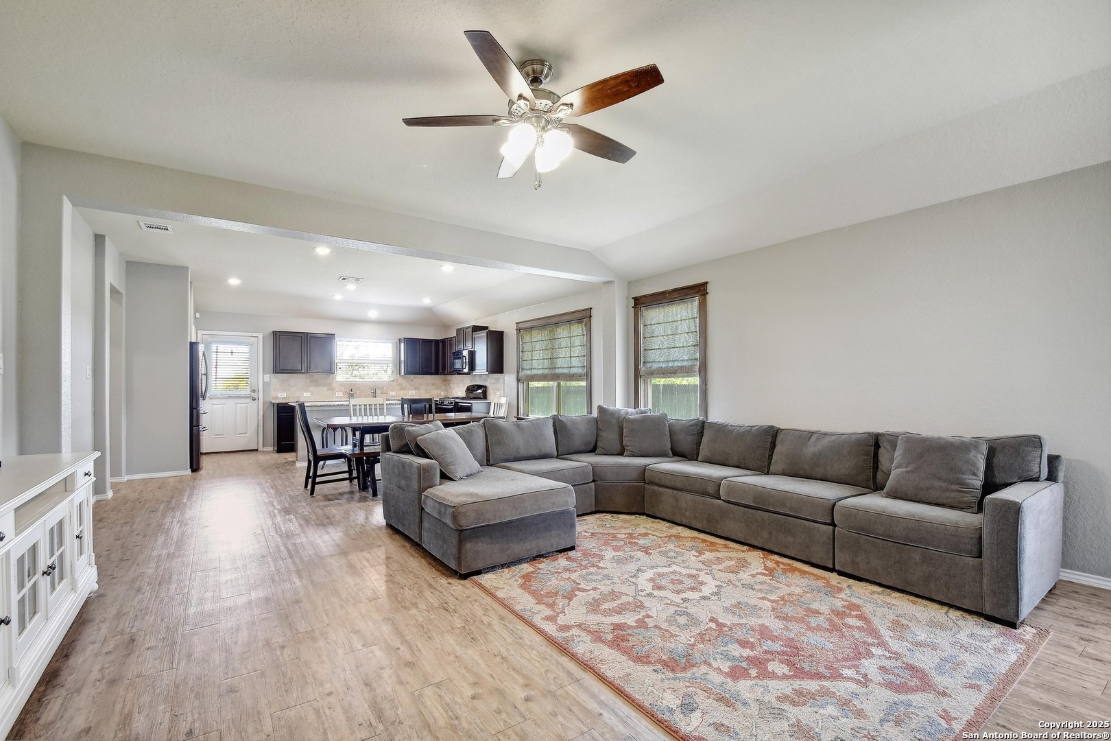 32108 Macey Oak