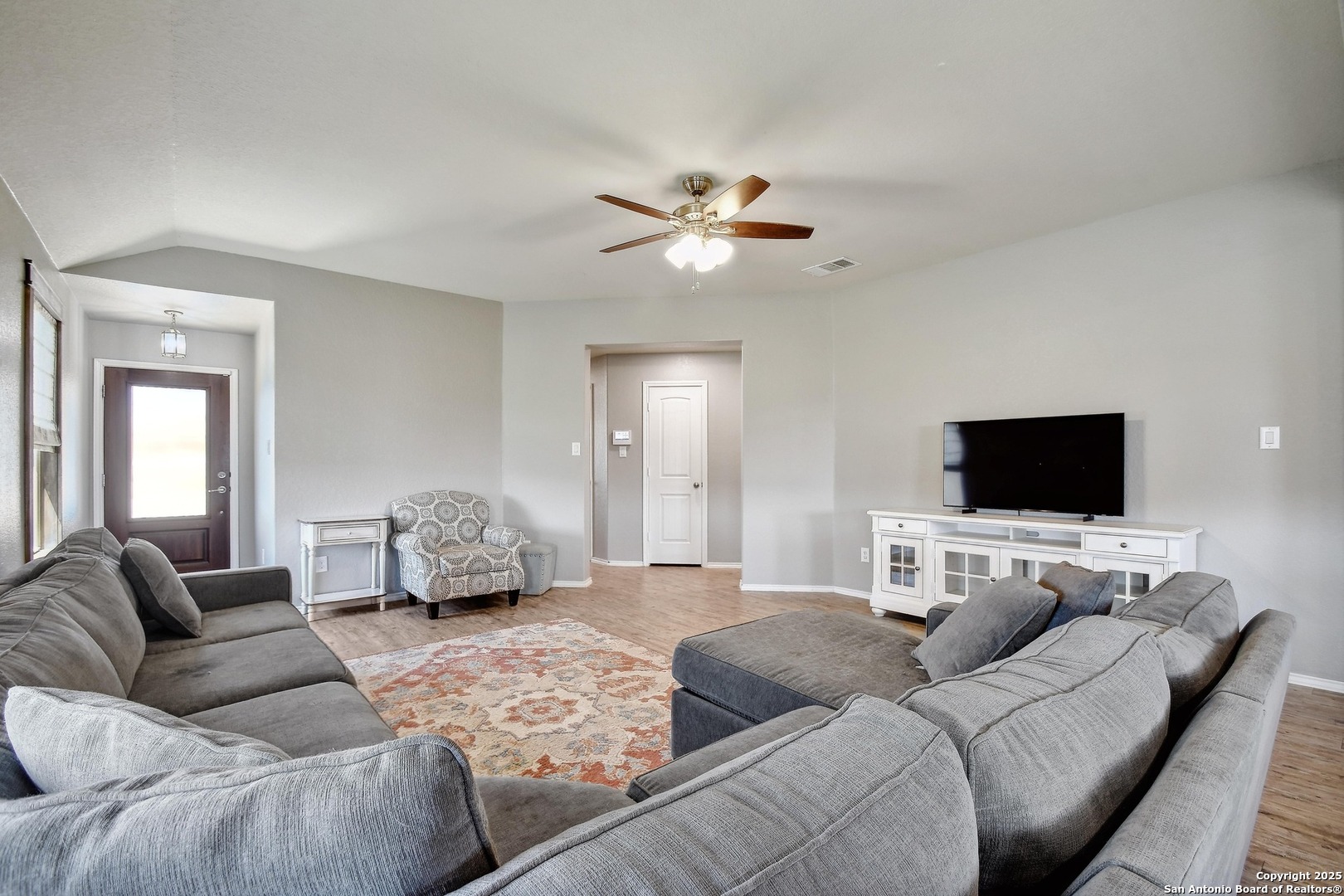 32108 Macey Oak