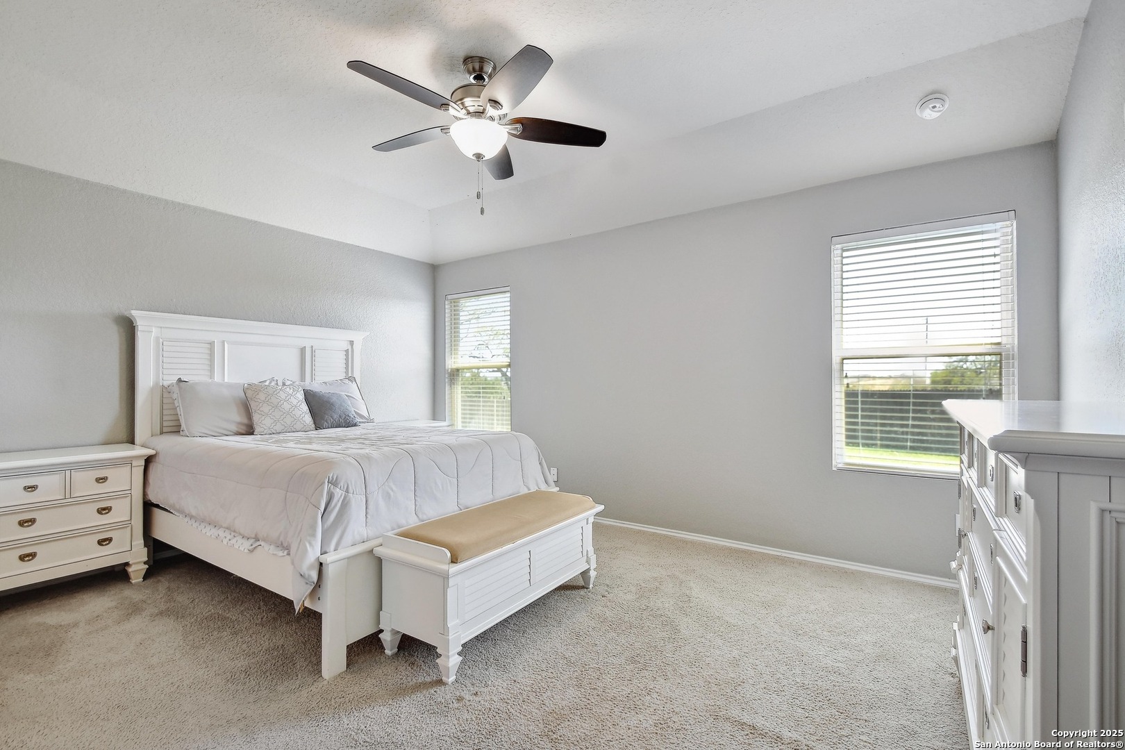 32108 Macey Oak