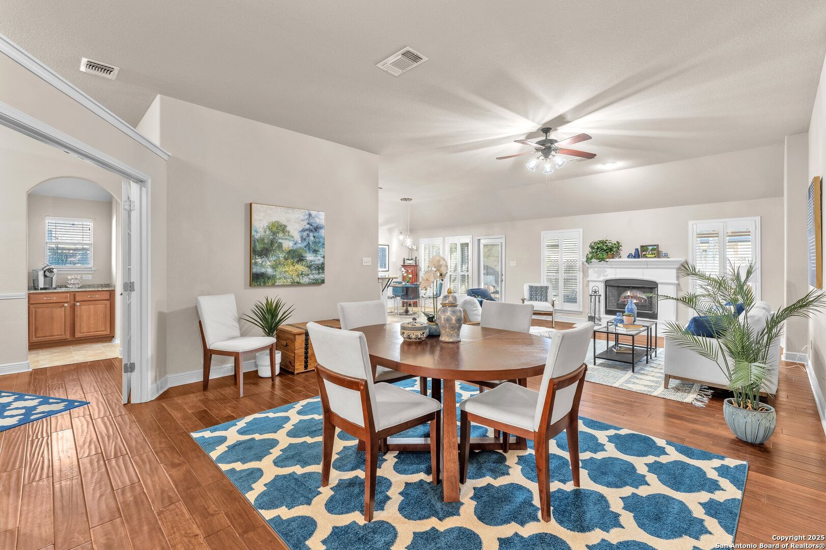 15510 Echo Lane