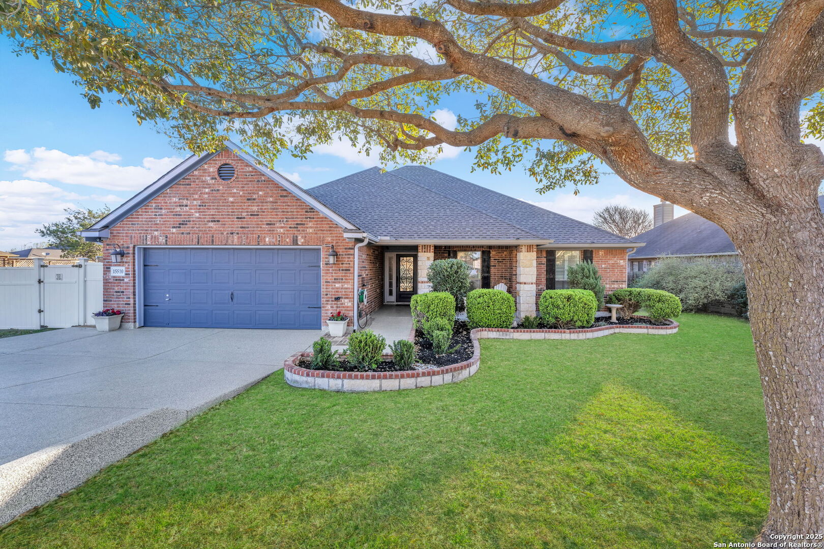 15510 Echo Lane