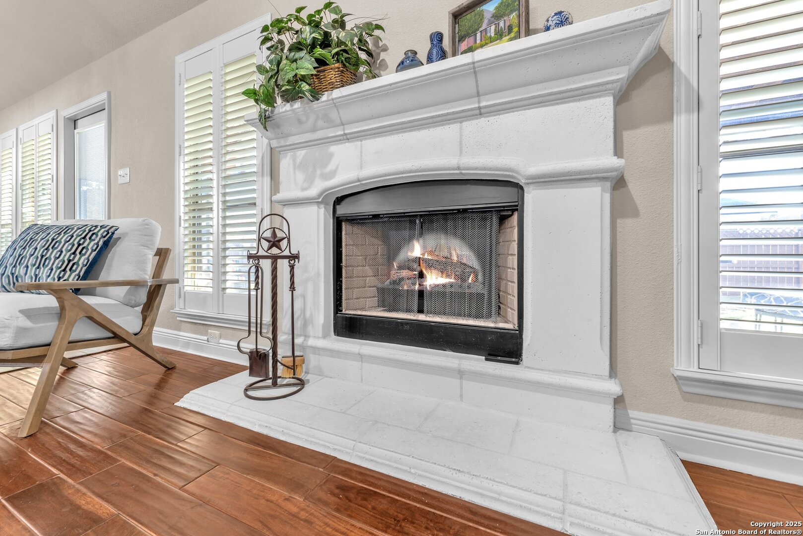 15510 Echo Lane