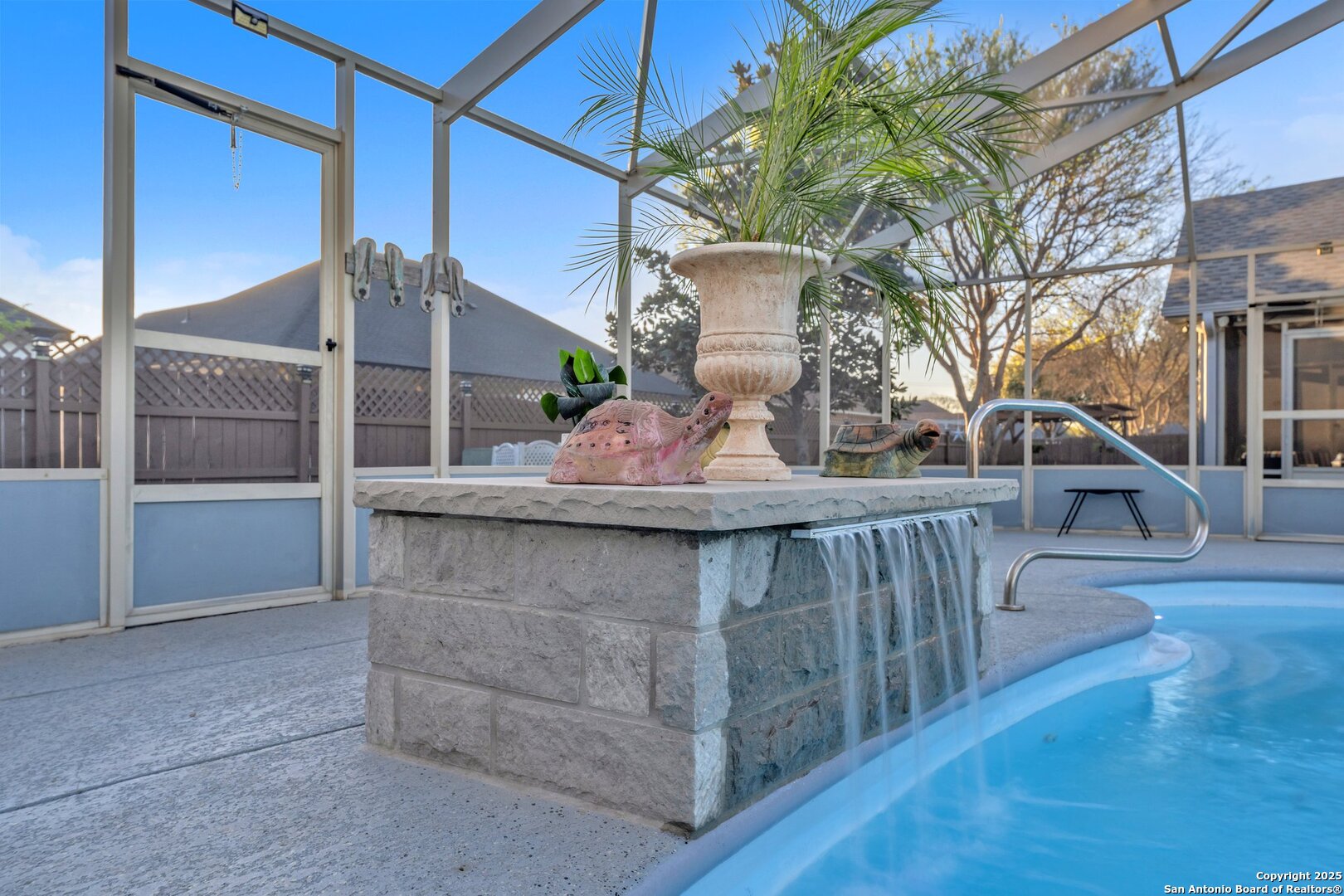 15510 Echo Lane