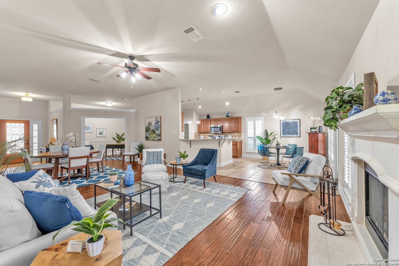 15510 Echo Lane
