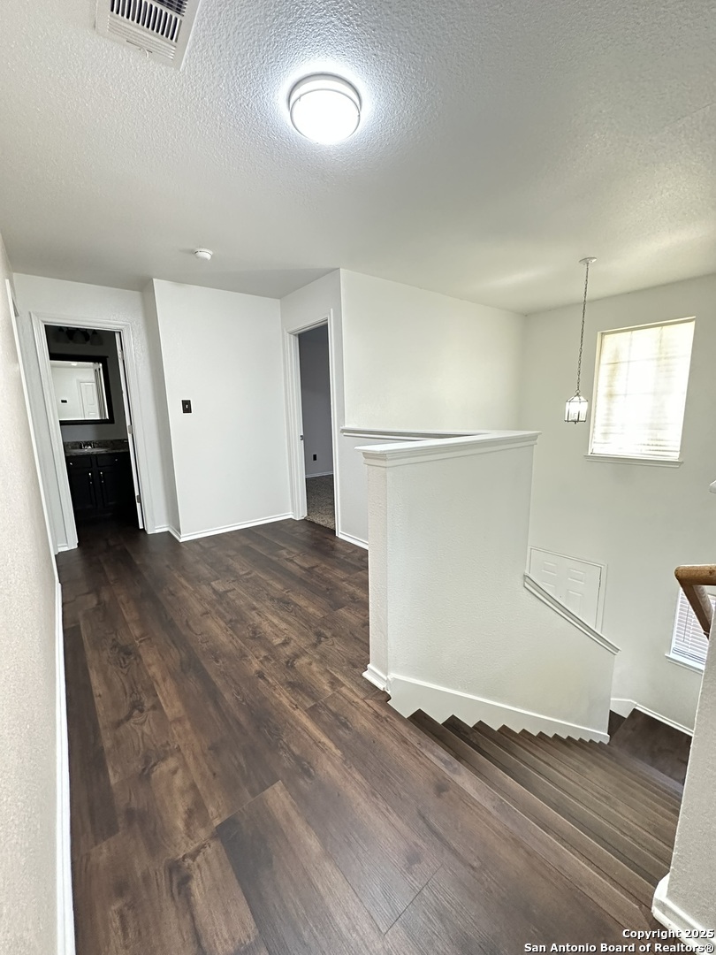 5019 Braden Gate