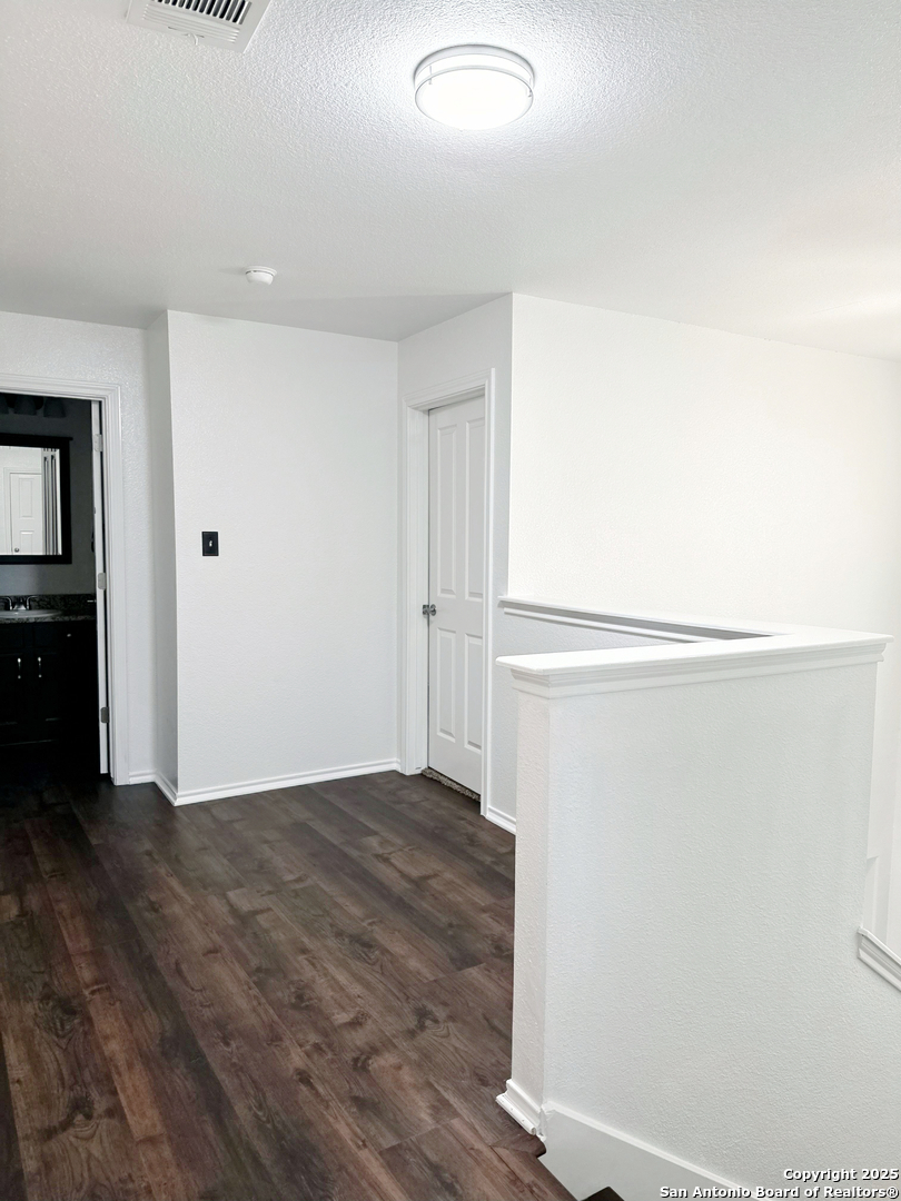 5019 Braden Gate