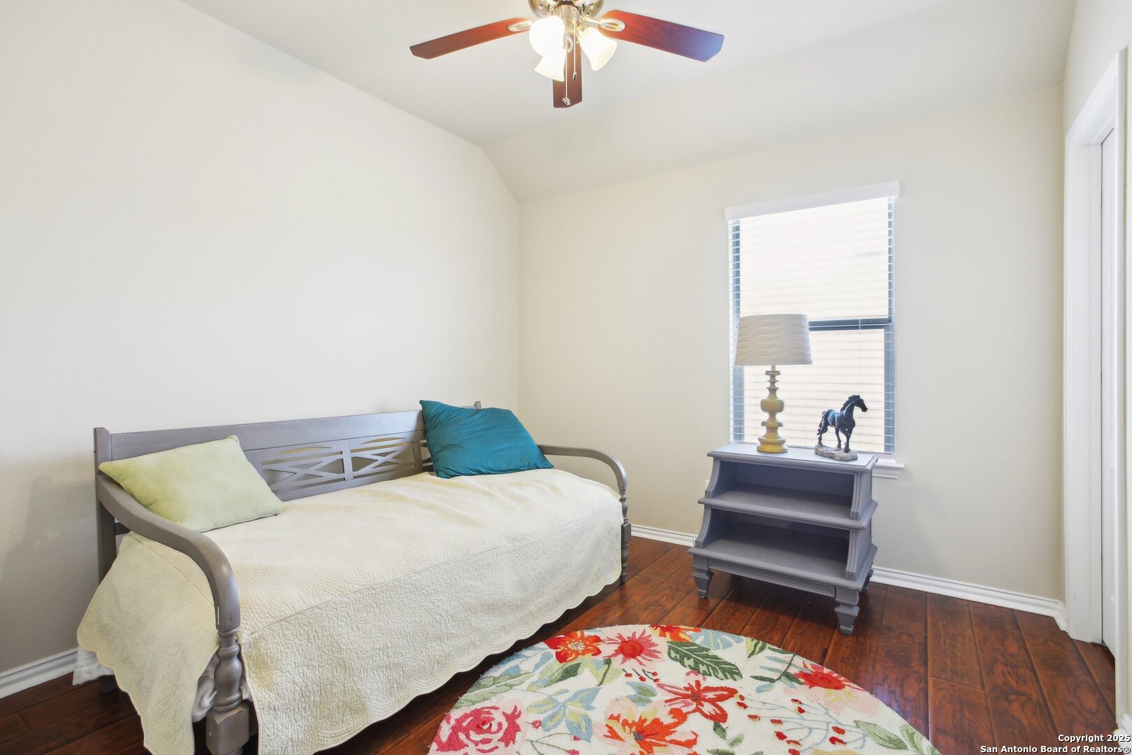 574 Hot Spring Valley