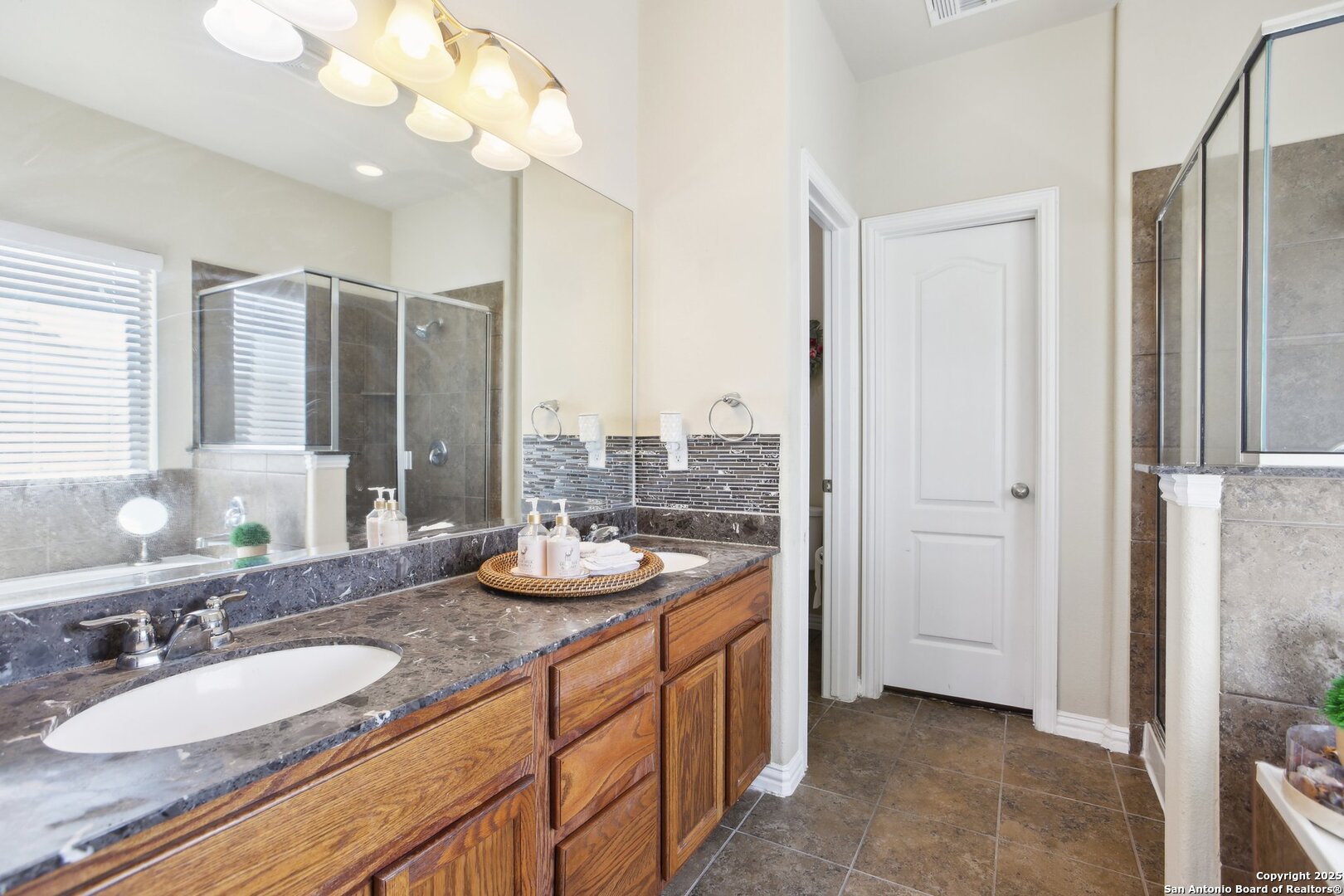 574 Hot Spring Valley