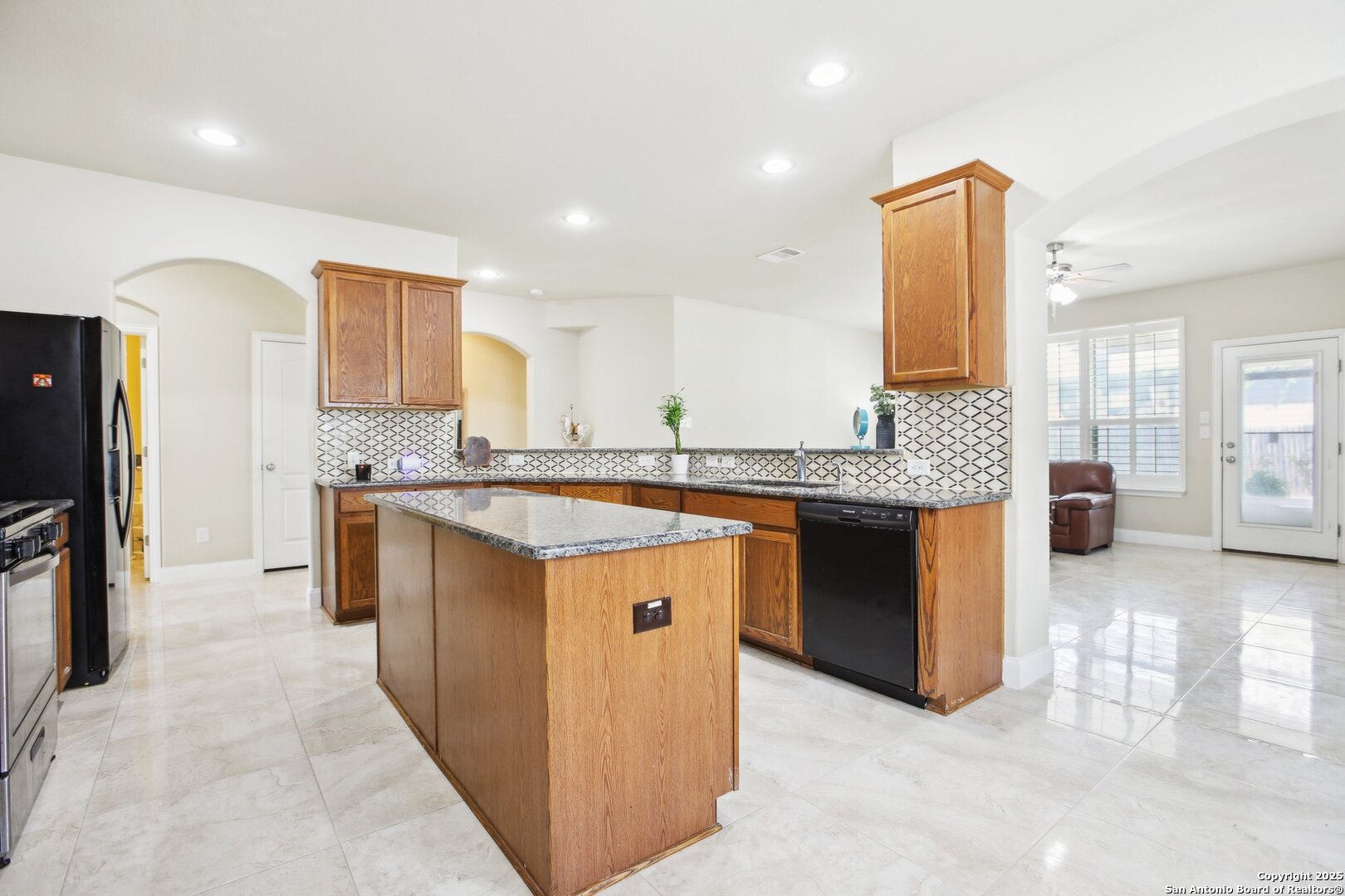 574 Hot Spring Valley
