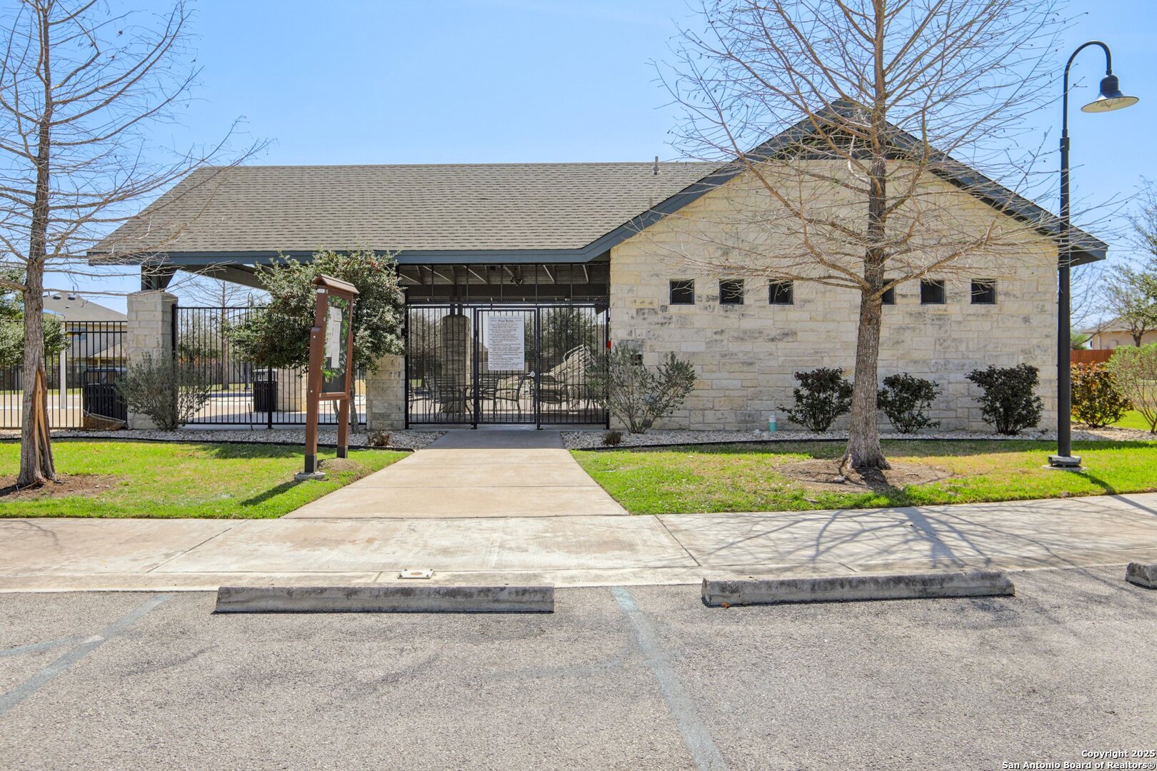 574 Hot Spring Valley