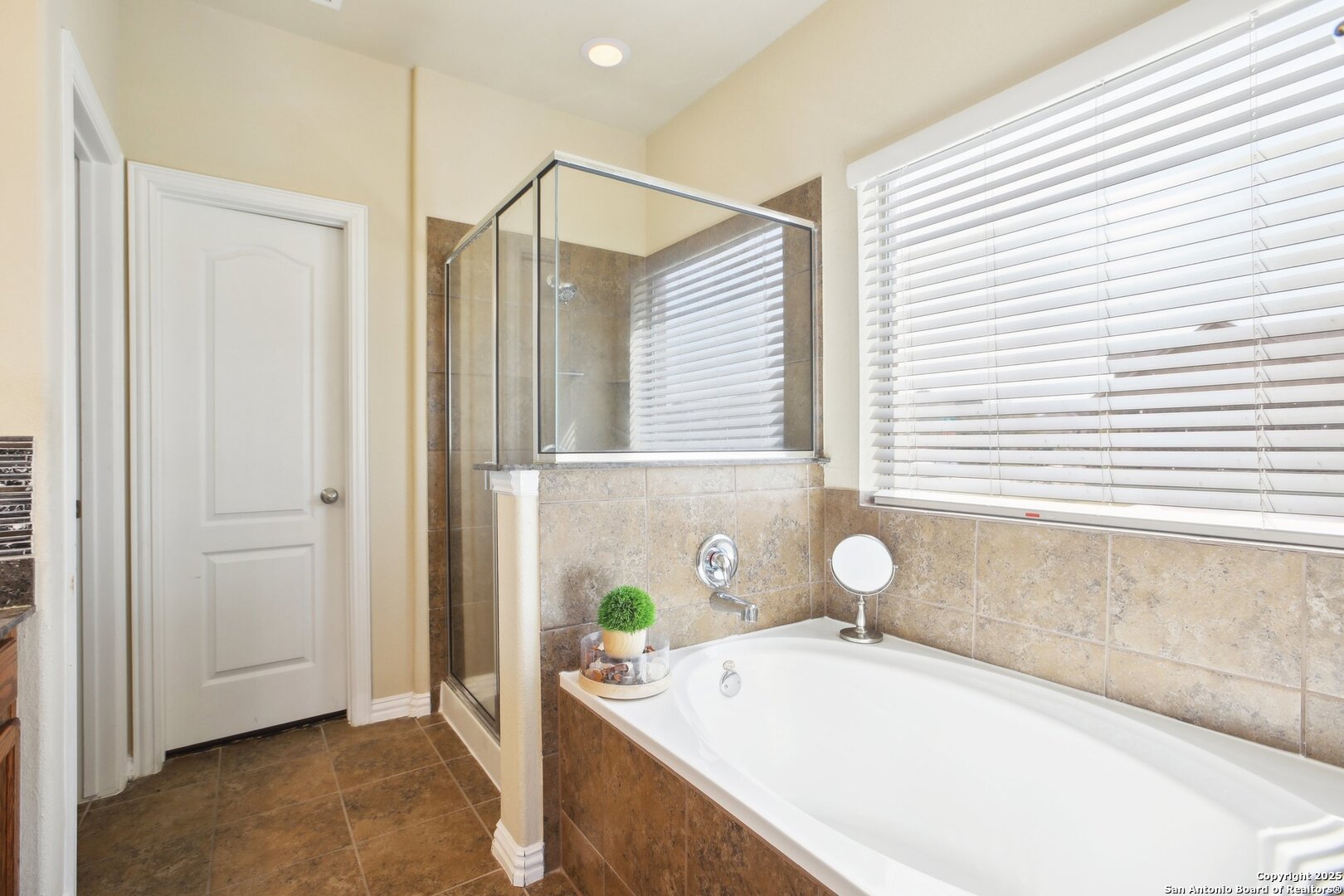 574 Hot Spring Valley