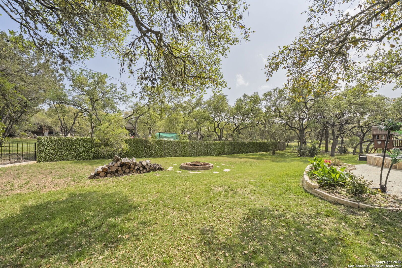 8902 bent brook