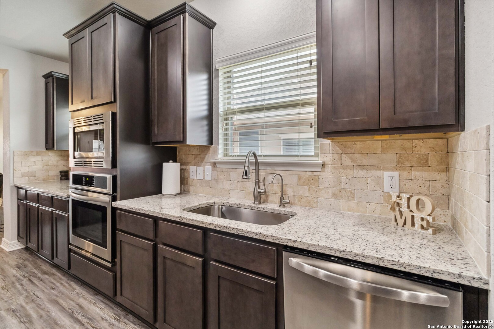 13869 Chester Knoll