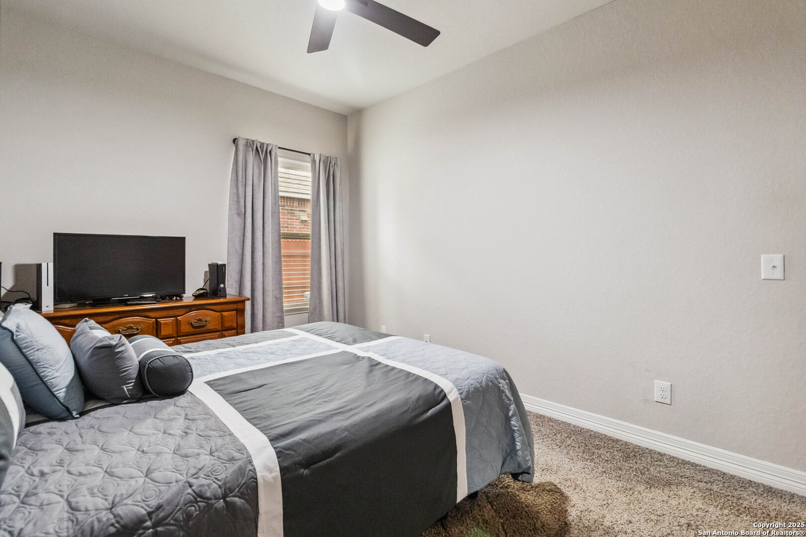 13869 Chester Knoll